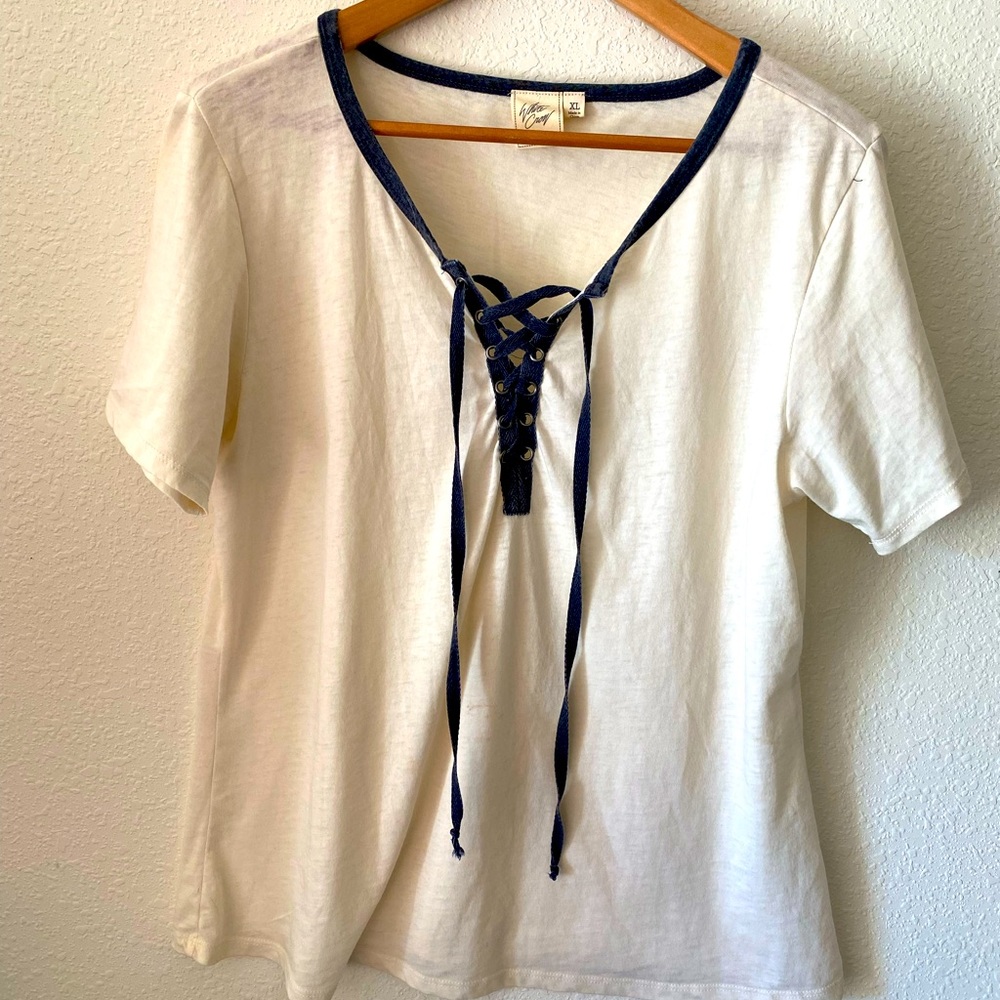 Short sleeve tie front tshirt